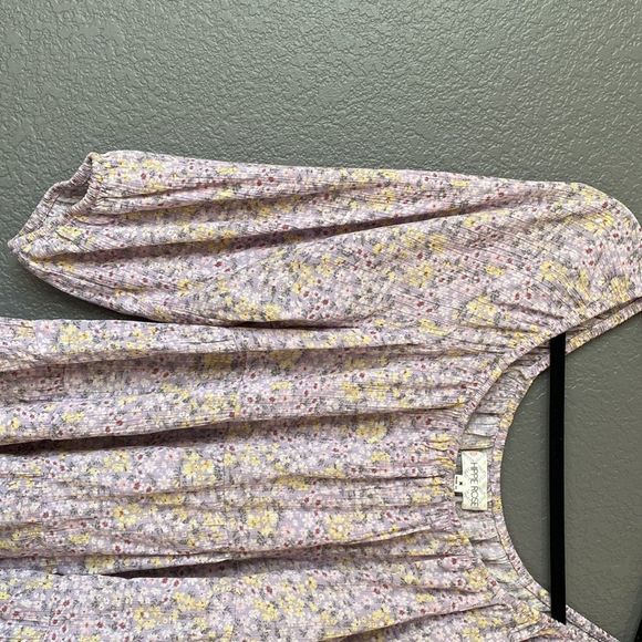Hippie Rose Blouse Lavender Floral Medium - Picture 3 of 4